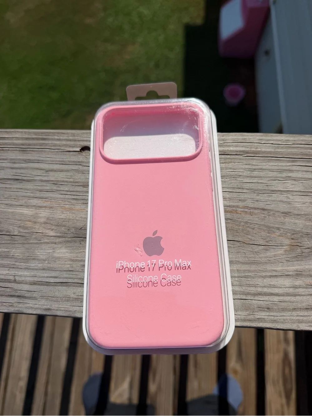 Apple iPhone 17 Pro Max Pink Silicone Case